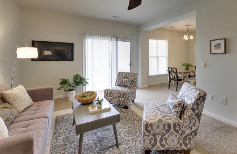 Somerset at Deerfield Fully Furnished Apartments in Mason, Ohio - Mason, OH